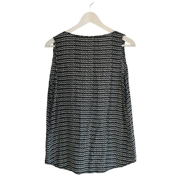 Max Studios Sleeveless Blouse Black White Geometric Size Medium - Picture 4 of 7
